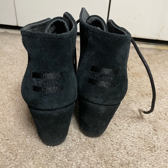 Tom’s Kala Suede Wedge Booties - Picture 6 of 9